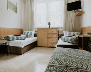 Triple Room with Shared Bathroom room in Camping nr 61