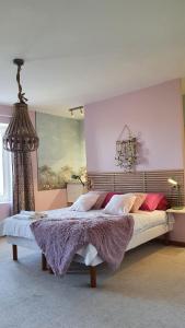 B&B / Chambres d'hotes CHAMBRE D’HOTES NATURE ET SAVEURS : photos des chambres