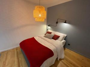 Appartements Le Charme - Au Coeur d'Agen - Self Checkin - Wifi - Netflix - Smart TV - Luqs fr : photos des chambres