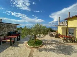 VILER Apartments Izola - Serore