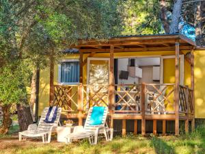 Premium Two-Bedroom Mobile Home room in Mobile Homes Camp Pineta - Adriatic Kampovi