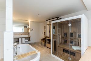 Suite with Sauna room in Hotel de Rousch