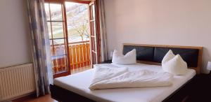 Double Room with Balcony - Annex room in Hubertushof