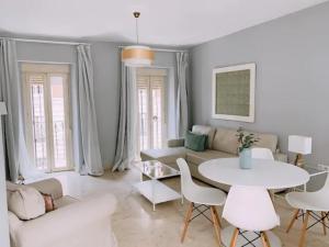 Superior Apartment with Balcony, San Felipe room in Boutike Apartments