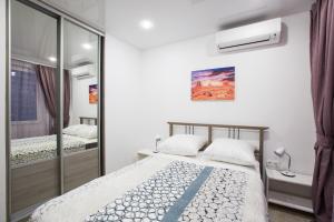 One-Bedroom Apartment room in White Sky Apartments