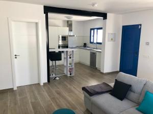 SEA FRONT Apartamento frente al mar