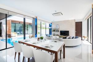 Movenpick 3-Bedroom Pool Villa Beach Access, Na Jomtien Pattaya