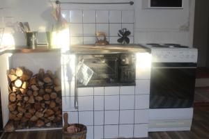 Cozy Farm Cottage near Romme Alpin and Other Outdoor Activities in Dalarna Free WIFI Free Parking