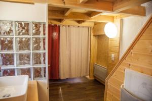 Chalets La Tiny : photos des chambres
