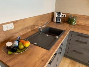 Ferienwohnung mit eigenem Garten und Bergblick