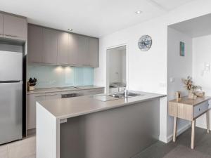 Point Grey Apartment 7