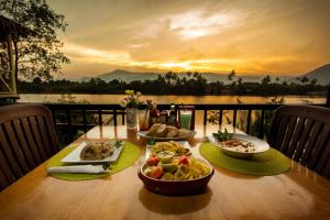 Green Mango Bungalows