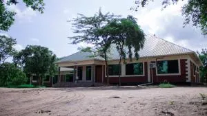 MANTIS LODGE & CAMPING SITE - Ifakara