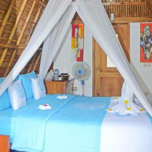Lagoona Beach Bungalows - Eco Bungalows Batukaras