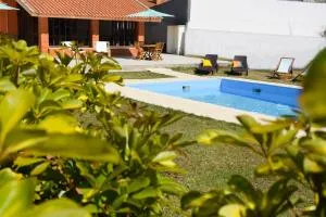 OLA Guesthouse - Maceda