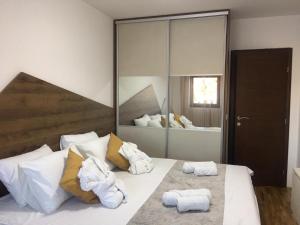 NIDEHO Estate Apartmani