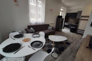 T2 Proche Gare avec parking à 30 min de Paris