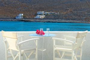 Vardia Bay Studios Folegandros Greece