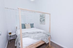 Elsie - City Living in a Big Home - Just book it!