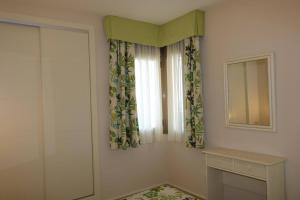 22b Esmeralda Suites 1 Bedroom