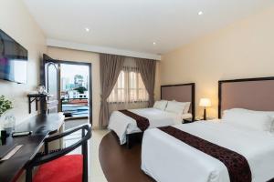 Almond Hotel Sothearos