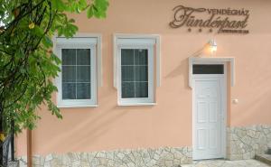 Tündérpart Vendégház