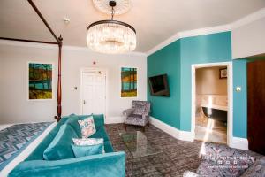 Suite  room in Makeney Hall Hotel