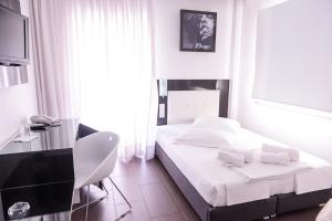 THE SILK Hotel
