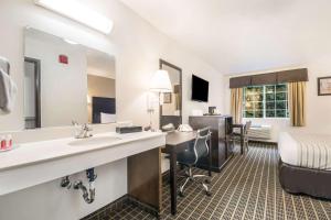 Econo Lodge Corvallis Near University