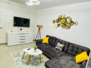 Teodora Summer Suite By Alezzi