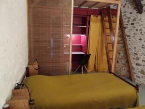 B&B / Chambres d'hotes La Tribu de Lavaud : Chambre Double ou Lits Jumeaux - Vue sur Lac