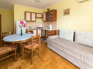 Apartment Nikol-2 by Interhome 