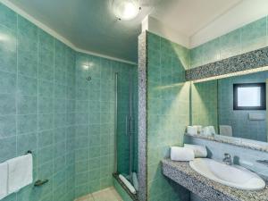 Apartment Cala Viola-1 by Interhome img9