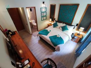 Village Hideaways & Spas