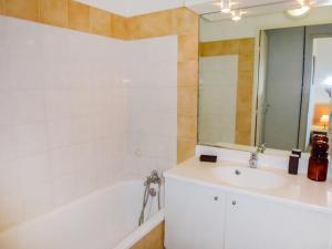Apartment Le Myflower by Interhome