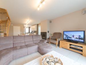 Holiday Home Boonenhove nr-57 with parking by Interhome