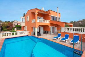 Villa with Private Pool room in Villa Lirica