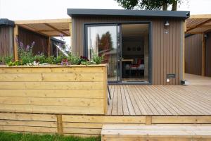 2 2-persoons Hotel lodge