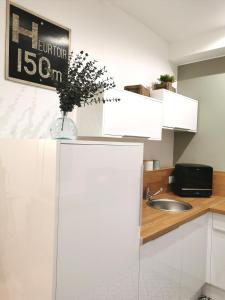 UNE PAUSE SUR LA DIGUE