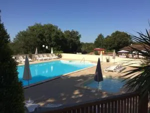 LES SENTIERS DU CAUSSE - 卡奥尔