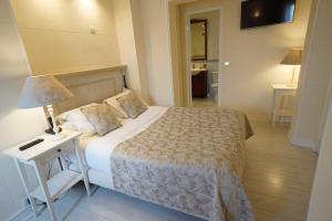 Hotels Hotel du Chateau : photos des chambres