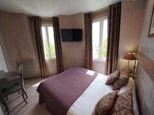 Hotels Hotel du Chateau : photos des chambres