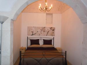 Casa Josephina - Three Level Stone Home With Balcony, 2 Roof Terraces & Sea Views