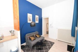 Appartements CHARMANT APPART - HYPER CENTRE - TRAMWAY - FREE WIFI - leRelaisdOdile4 : photos des chambres