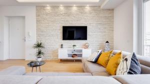 Sofia Suite 1