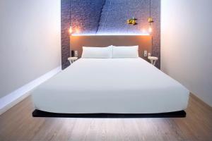 Suite room in B&B Hotel Donostia Aeropuerto