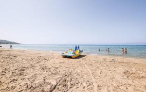 Modern Apartment in San Giorgio Timpirussi, Sea View, 90 m²