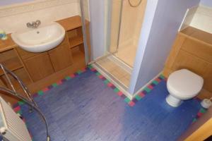 Comfortable, self contained 2 double beds town apartment near Pittodrie Stadium