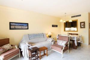 Sistachrentals Casa La Pletera 374 con jardin privado y piscina comunitaria