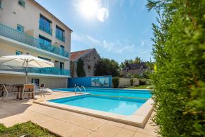 Hotels Le Quercy : photos des chambres